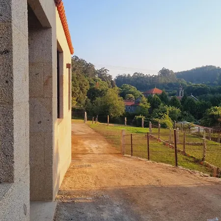 Caroi & Armenteira Hostel *