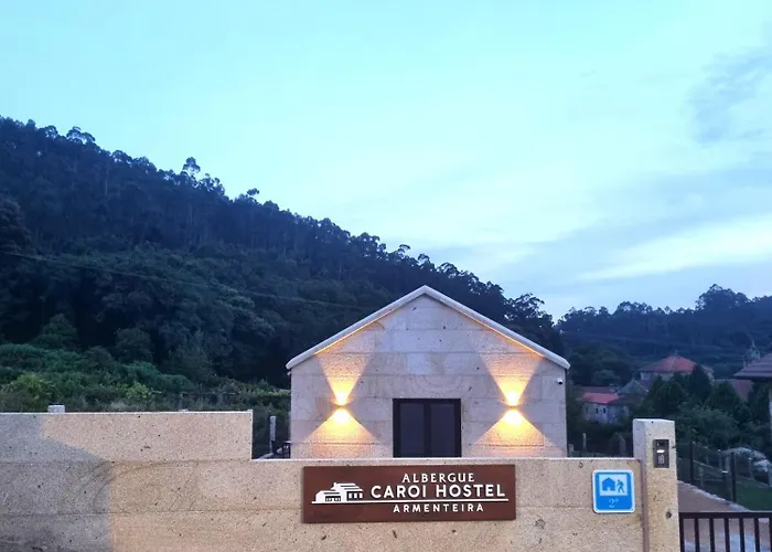 Caroi & Armenteira ホステル *